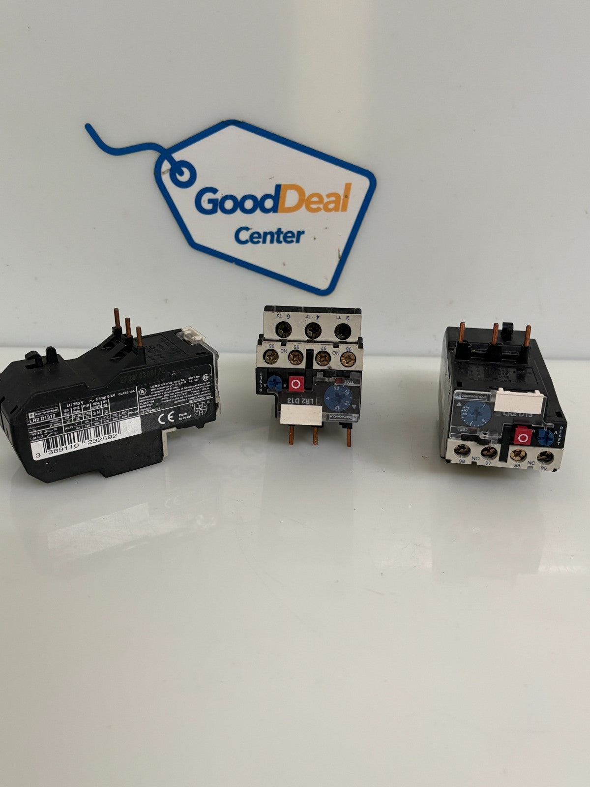 LOT OF 3 TELEMECANIQUE OVERLOAD RELAY LR2 D13