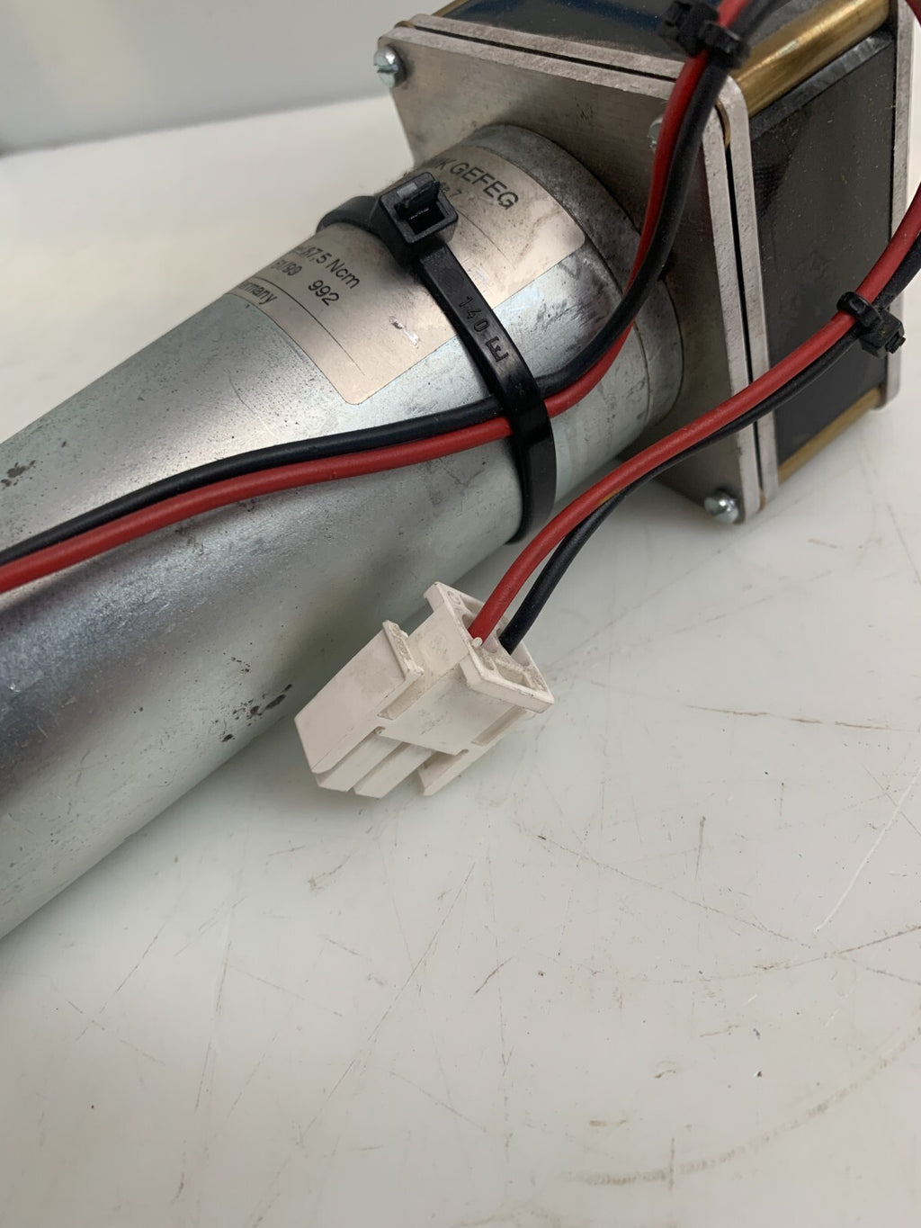 ANTRIEBSTECHNIK GEFEG  M48X60/I+S5  Offset Gear Motor   2201163