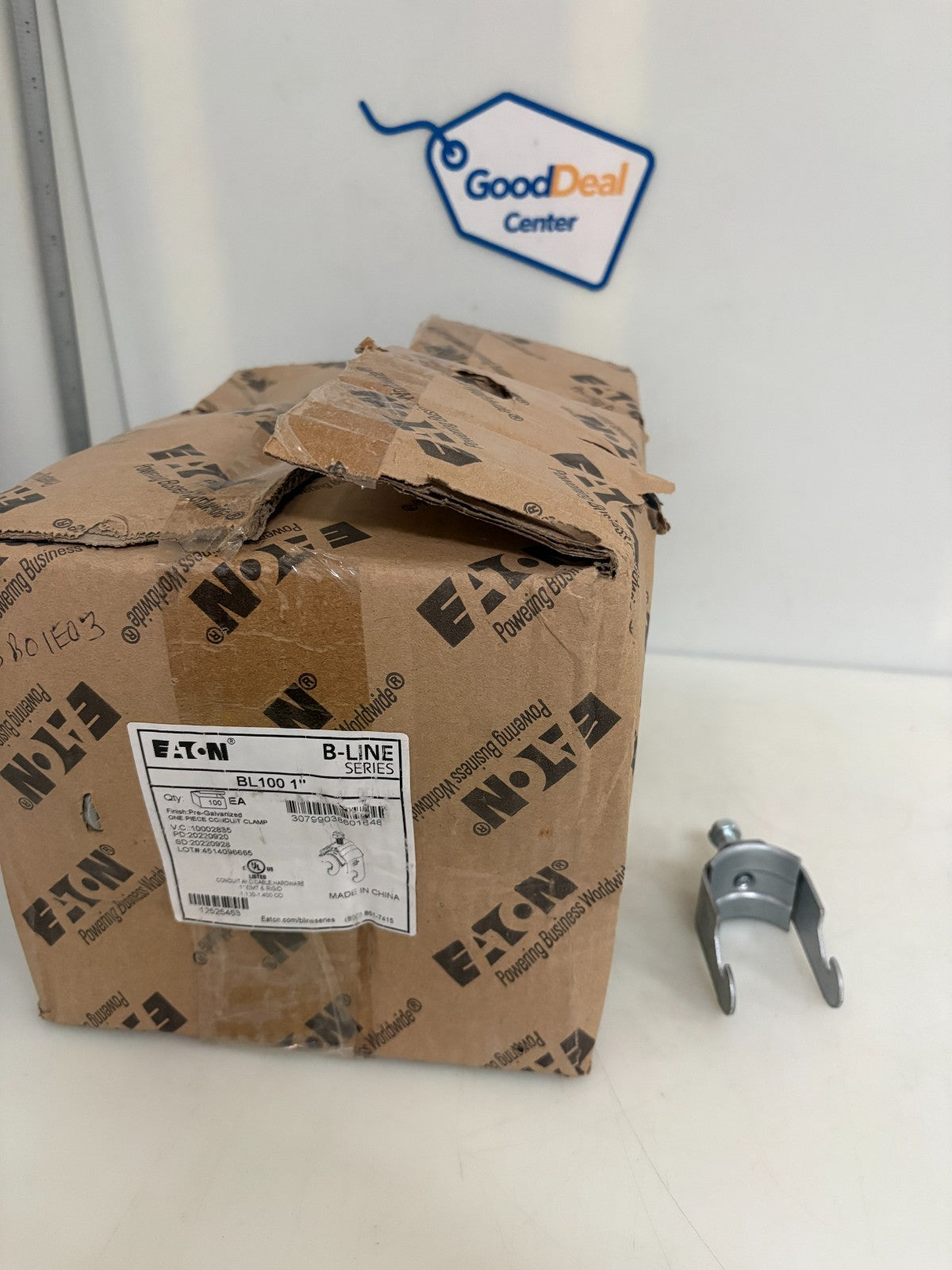 EATON 1" GALVANIZED CONDUIT CLAMP BL100 1 100 IN BOX0
