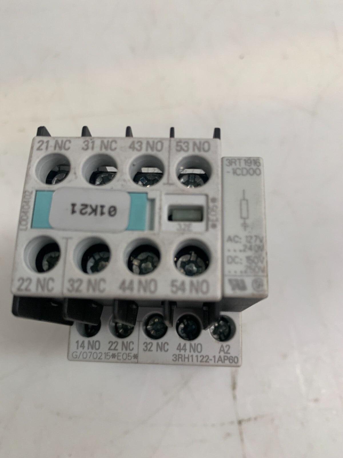 SIEMENS 3RH1122-1AP60  Magnetic Relay  w/3RH1911-1HA22 & 3RT1916-1CD00