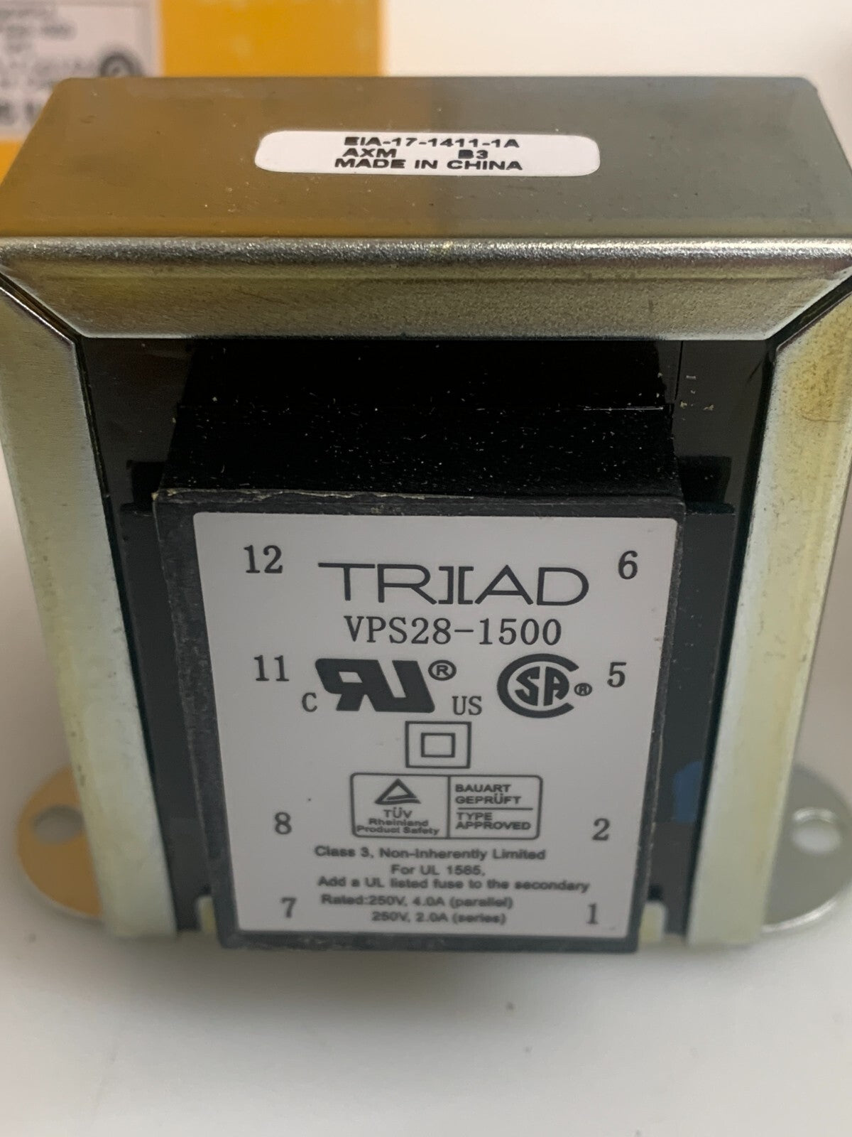Lot of 4 Triad Magnetics VPS28-1500 EIA-17-1411-5A