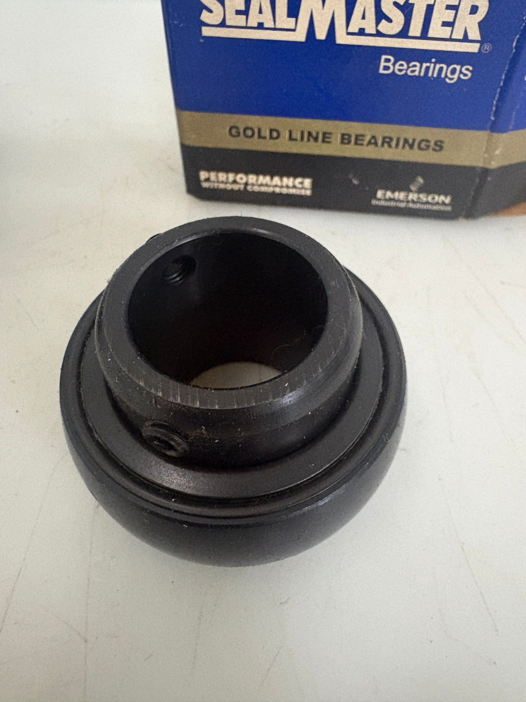 LOT OF 2 SEALMASTER 1" BORE BEARING #2-11