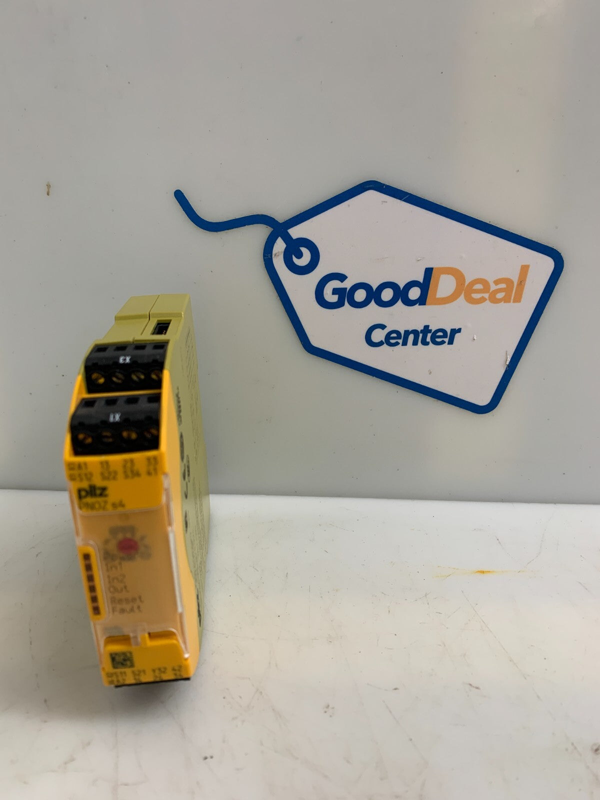 Pilz PN0Z S4 750104 Safety Relay PN0Z S4 7501042