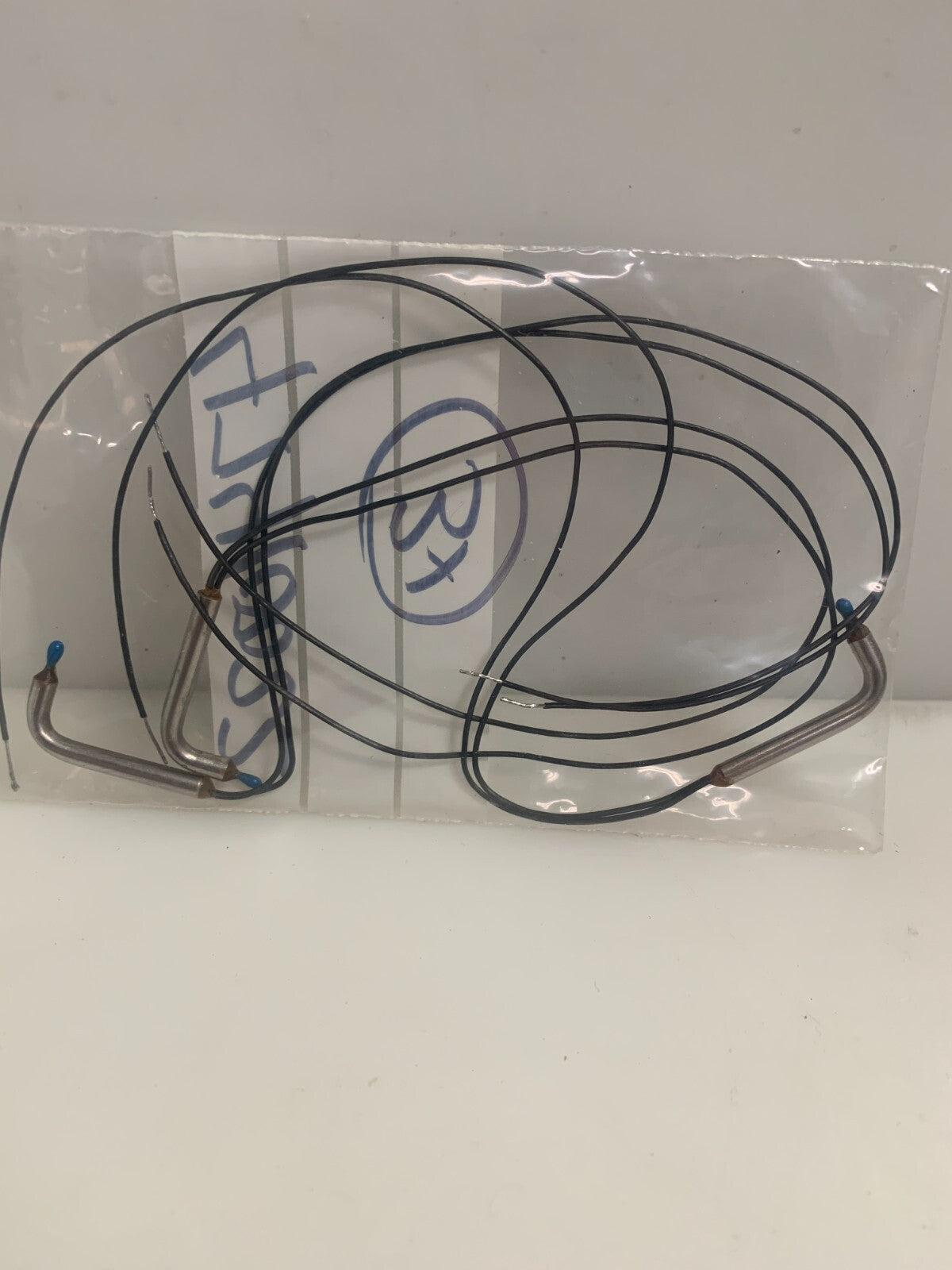 HONEYWELL  Air Gap Sensor Thermisters  47410022  (Lot of 3)