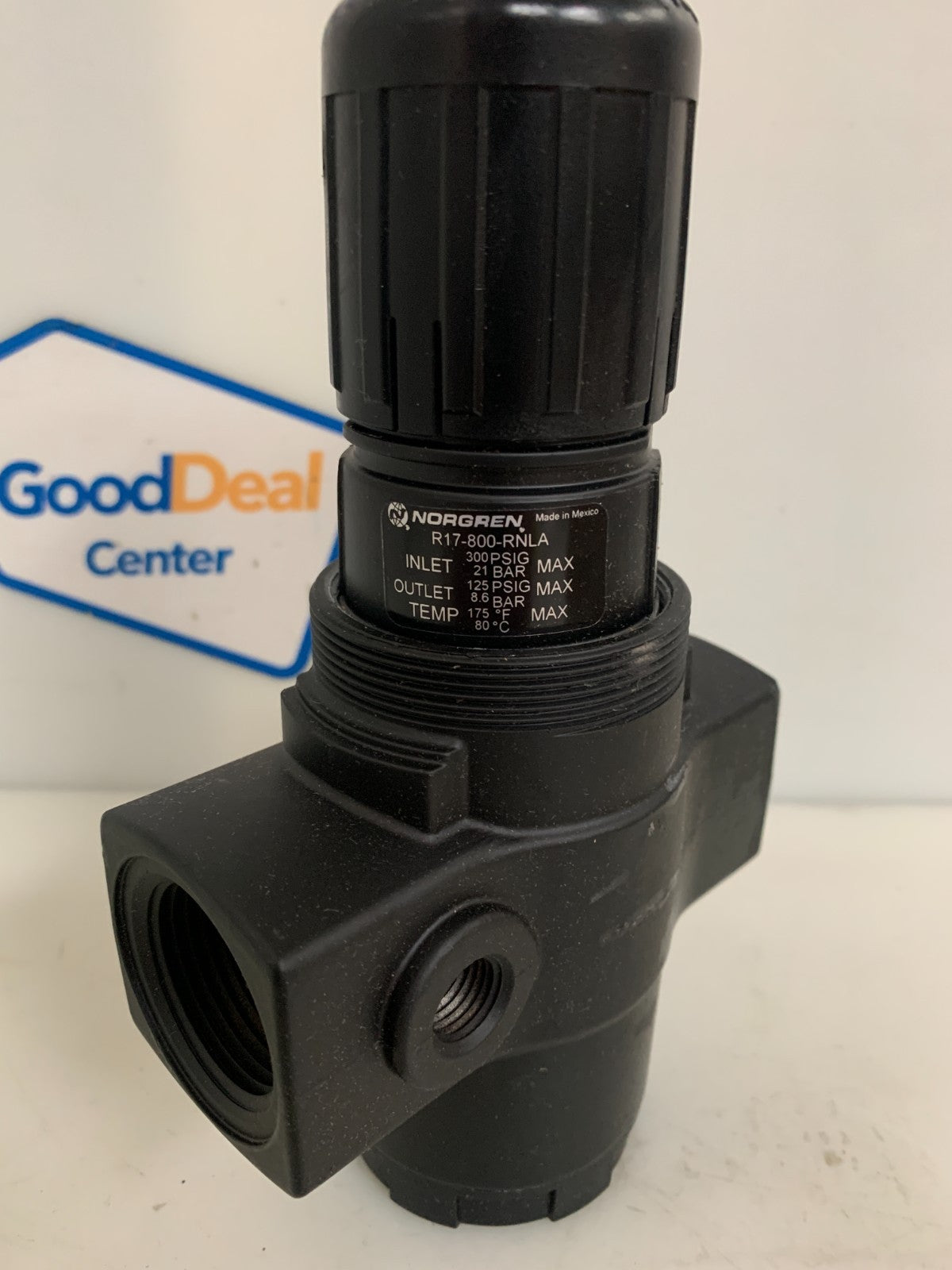 NORGREN REGULATOR R17-800-RNLA