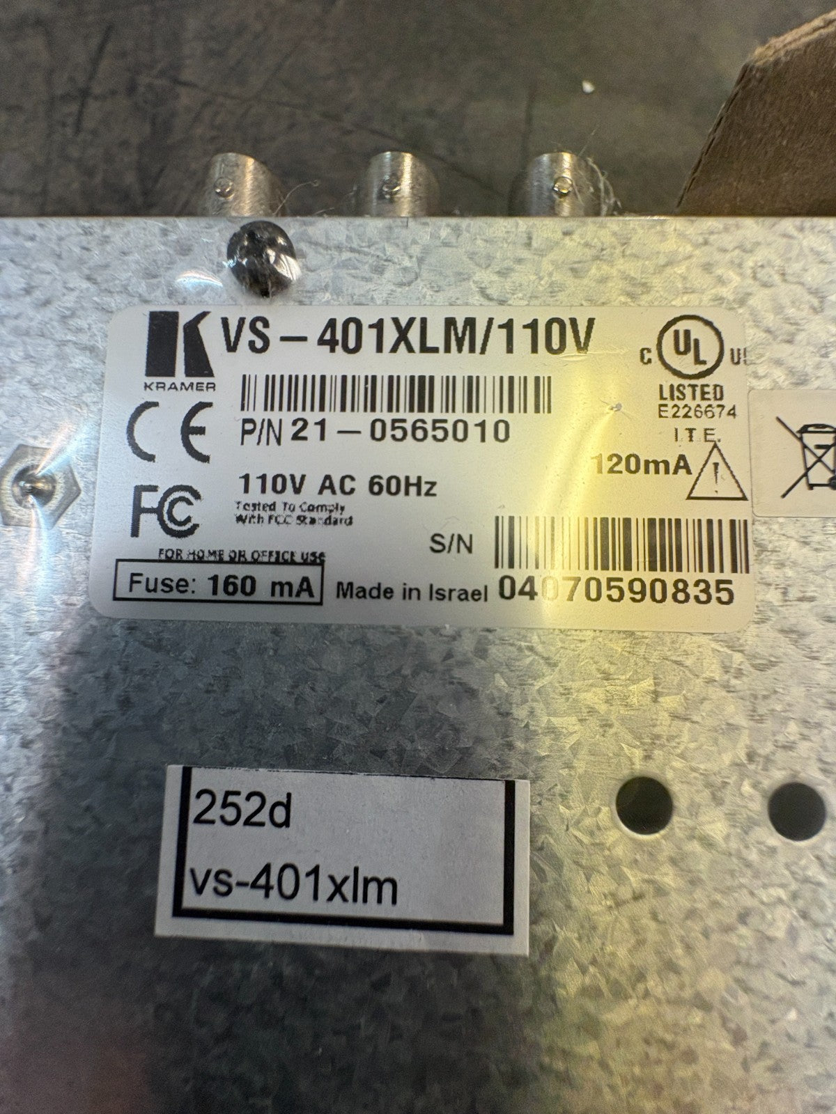 KRAMER VIDEO & STEREO AUDIO SWITCHER VS-401XLM/110V