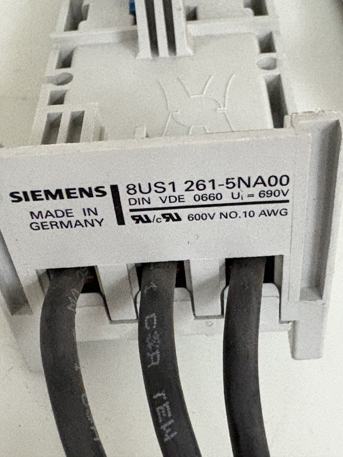 LOT OF 3 SIEMENS BUSBAR ADAPTER 84S1-261-5NA00