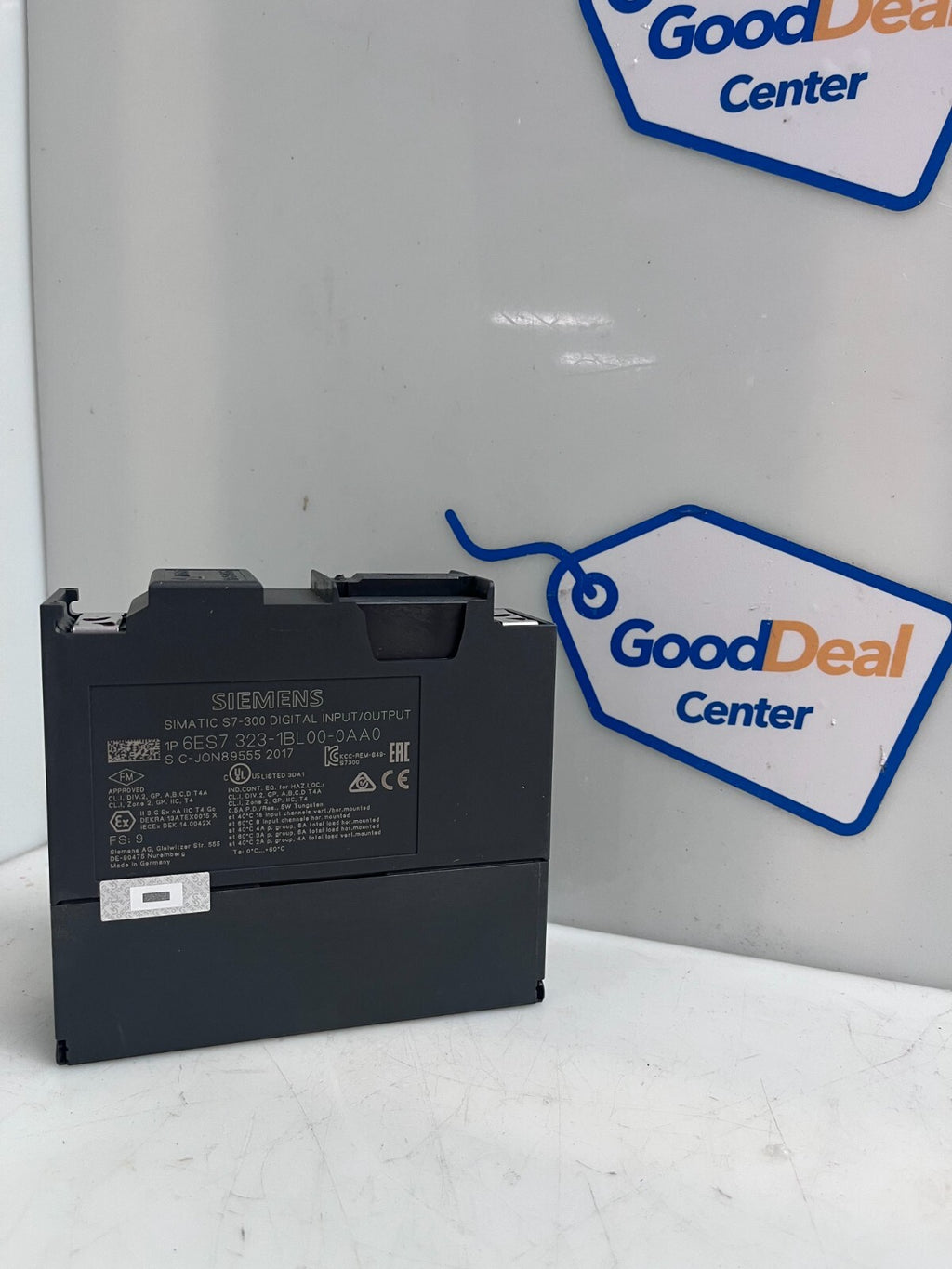 SIEMENS 6ES7323-1BL00-0AA0 Digital I/O Module