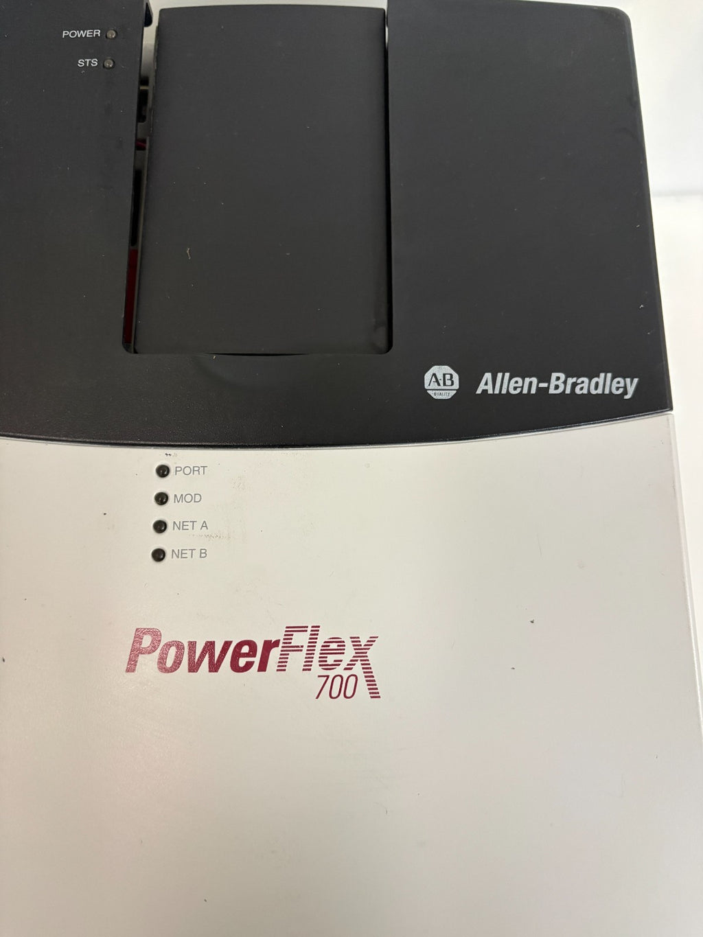 ALLEN BRADLEY POWERFLEX 700 30HP DRIVE 20B D 040 A O AYNANDO1