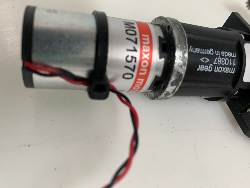 MAXON MOTOR   Motor M071570  W/MAXON  Gear 1103871