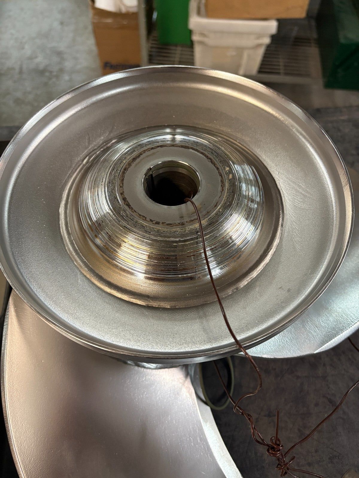 STAINLESS STEAL 3 BLADE H DUTY HELIX IMPELLER #724 1707 24" DIAM 1 1/2 BORE