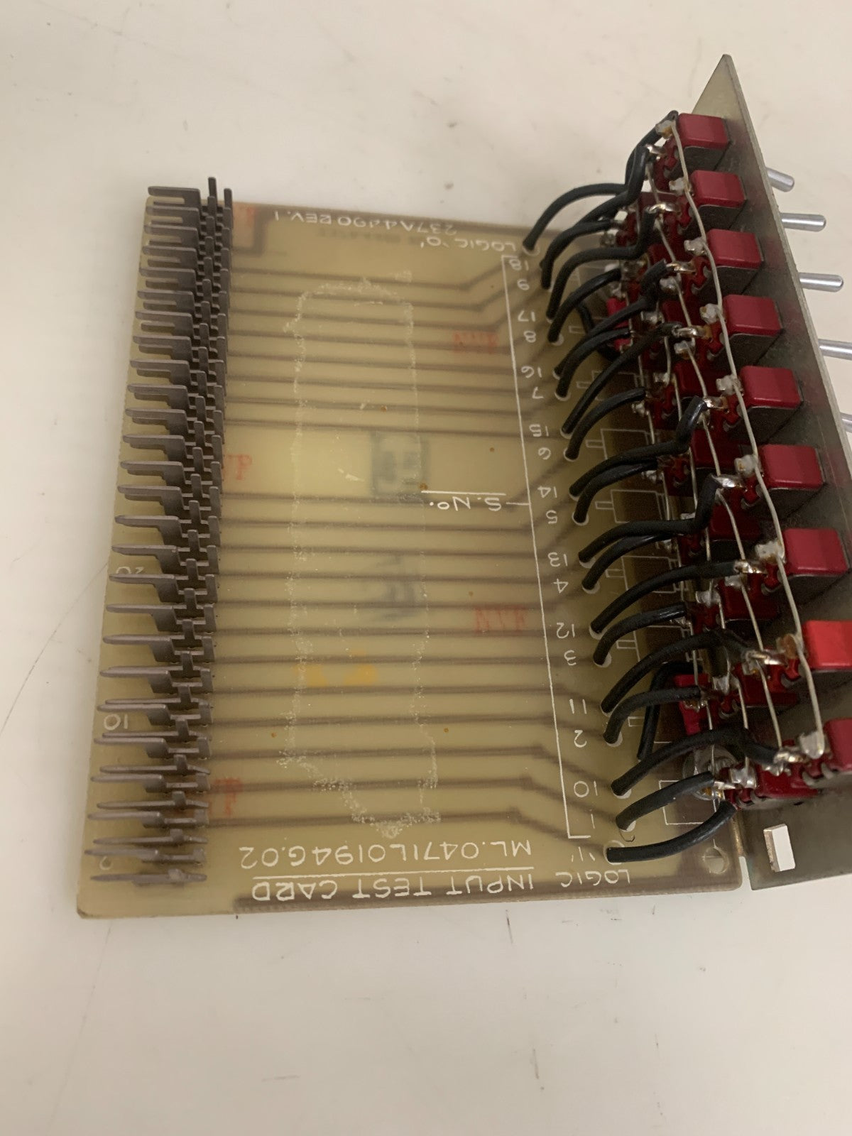 LOGIC INPUT TEST CARD 18 ON/OFF SWITCH M. 0471L0194G.02