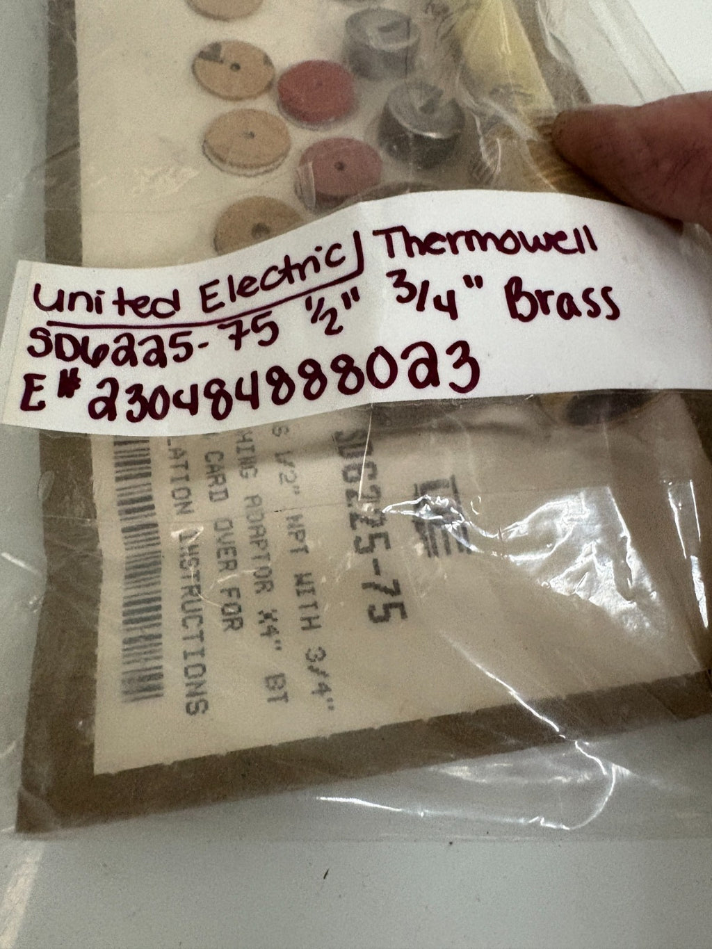UNITED ELECTRIC CONTROLS BRASS THERMOWELL SD 6225-75