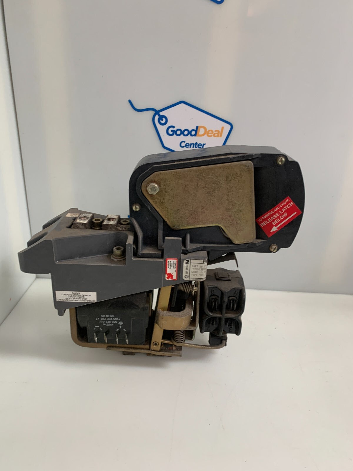 SIEMENS 600VOLTS 1000 ADC COIL 125VDC CONTACTOR 14-193-101-582