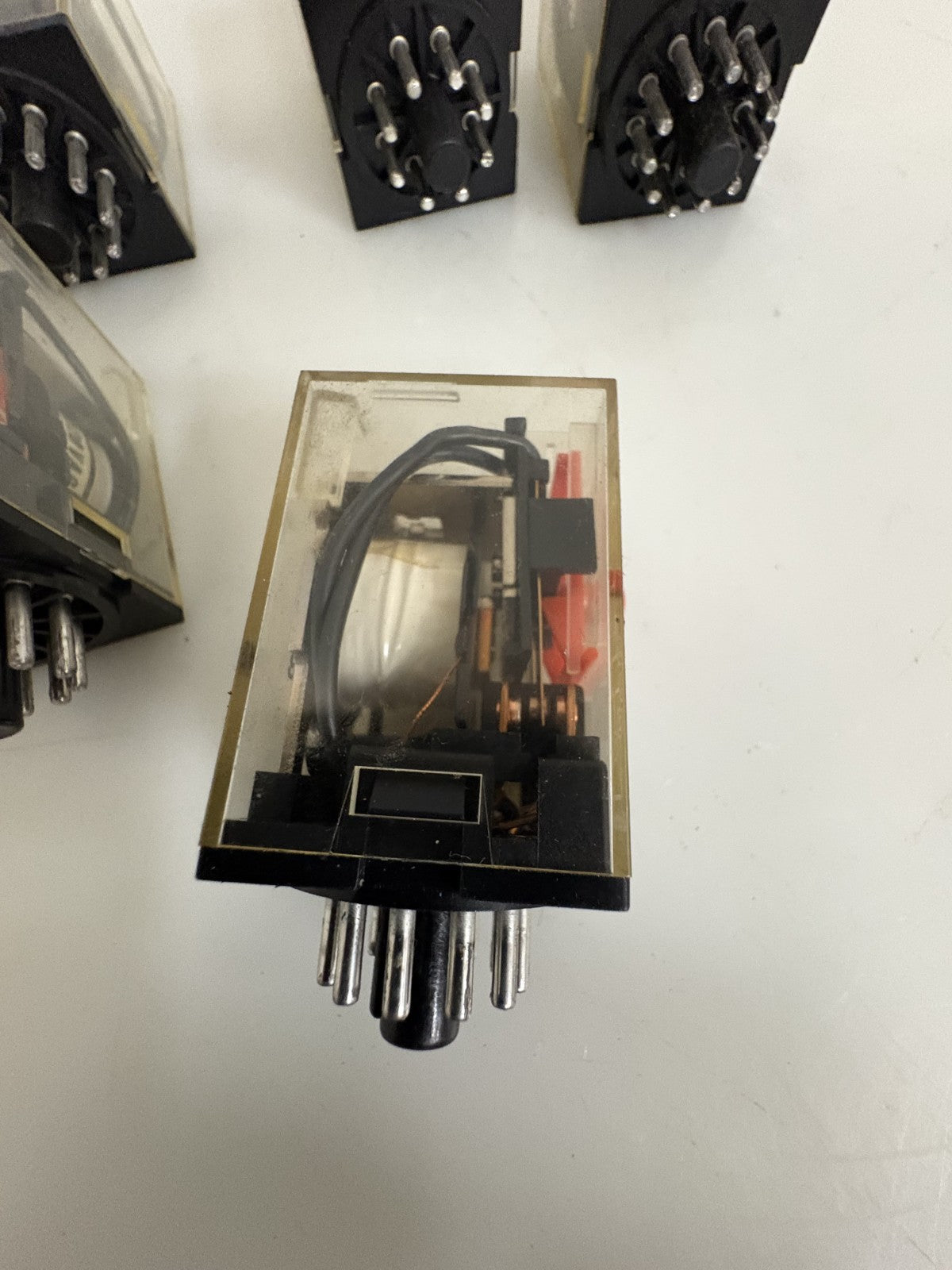 LOT OF 6 OMRON CONTACT RELAY MK3P5-S