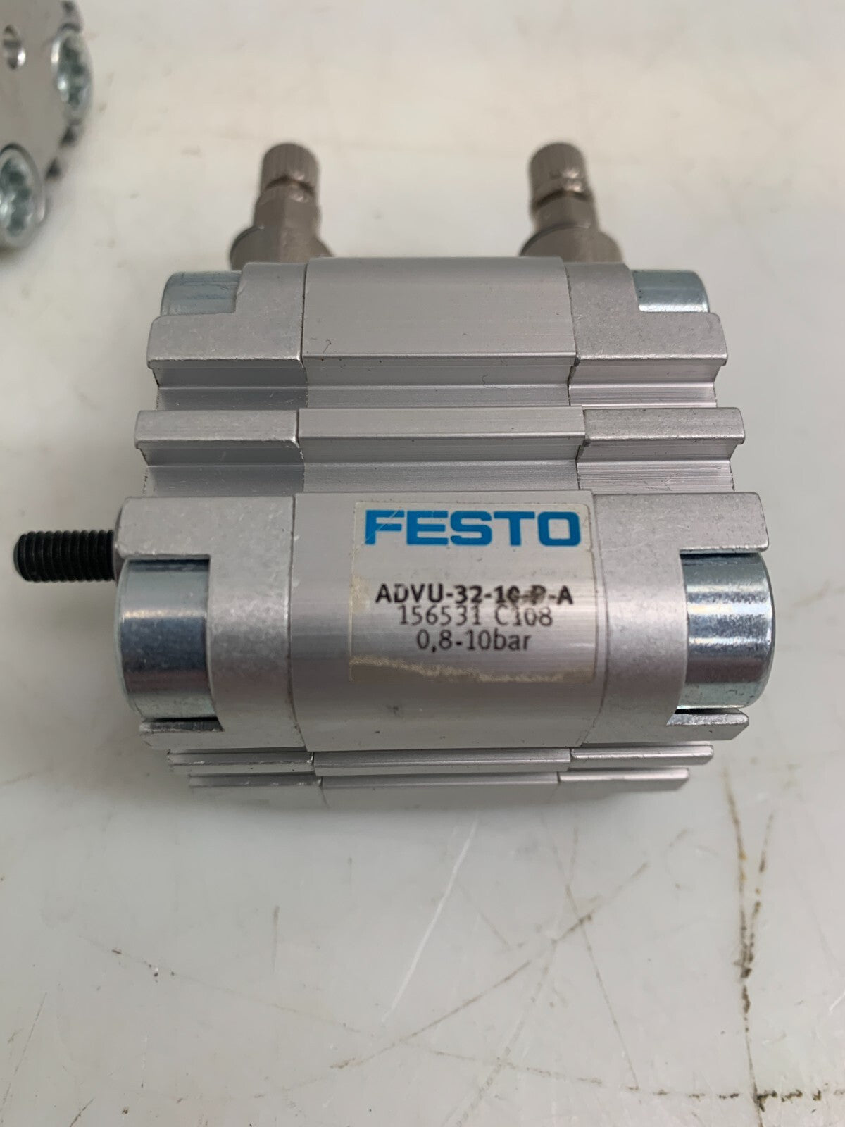 FESTO ADVU-32-15-P-A  Pneumatic Cylinder  156532 w/Adjustable Fitting (Lot of 2)1