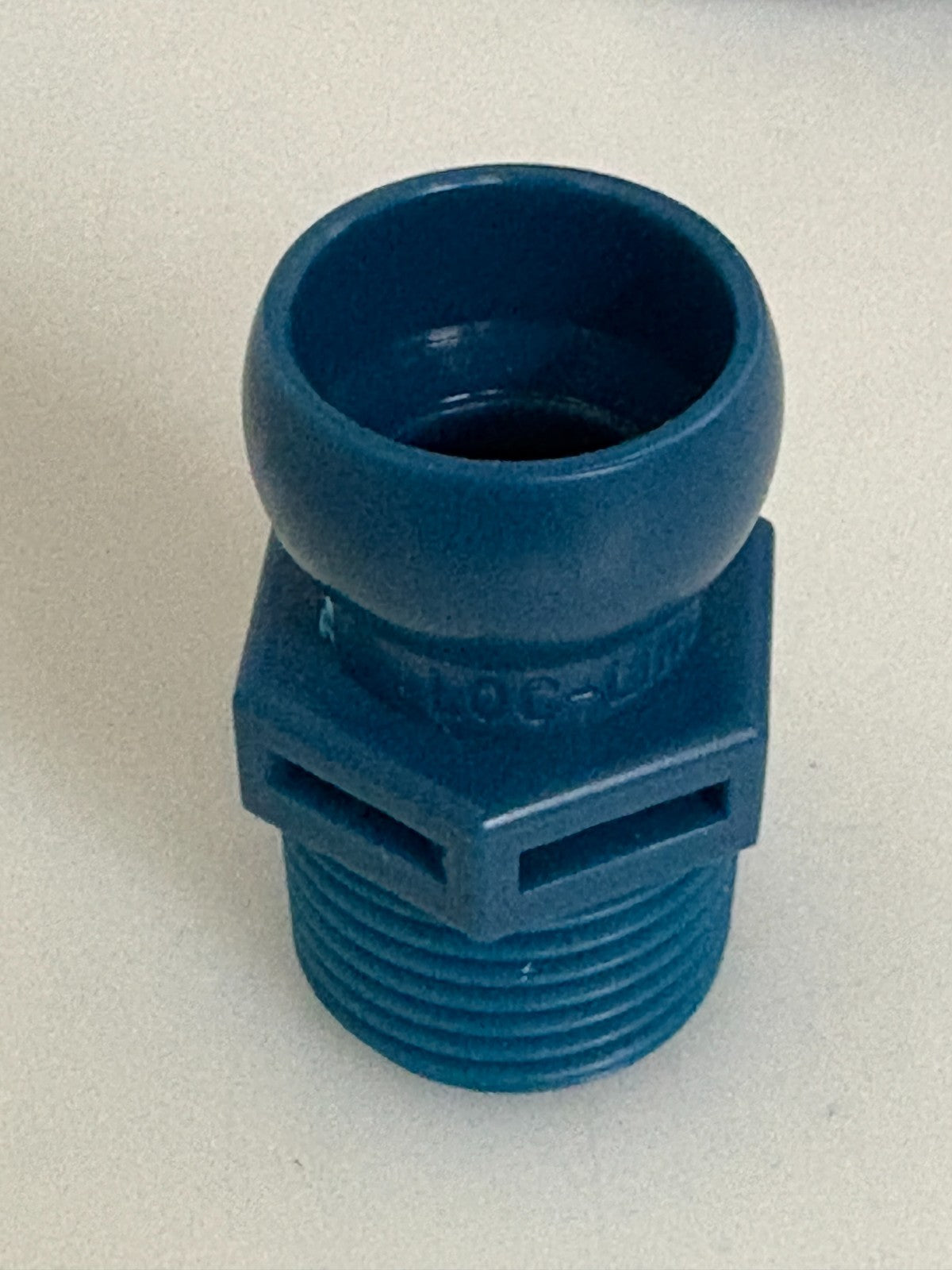 LOT OF 45 LOC LINE 1/2" BSPT CONNECTOR