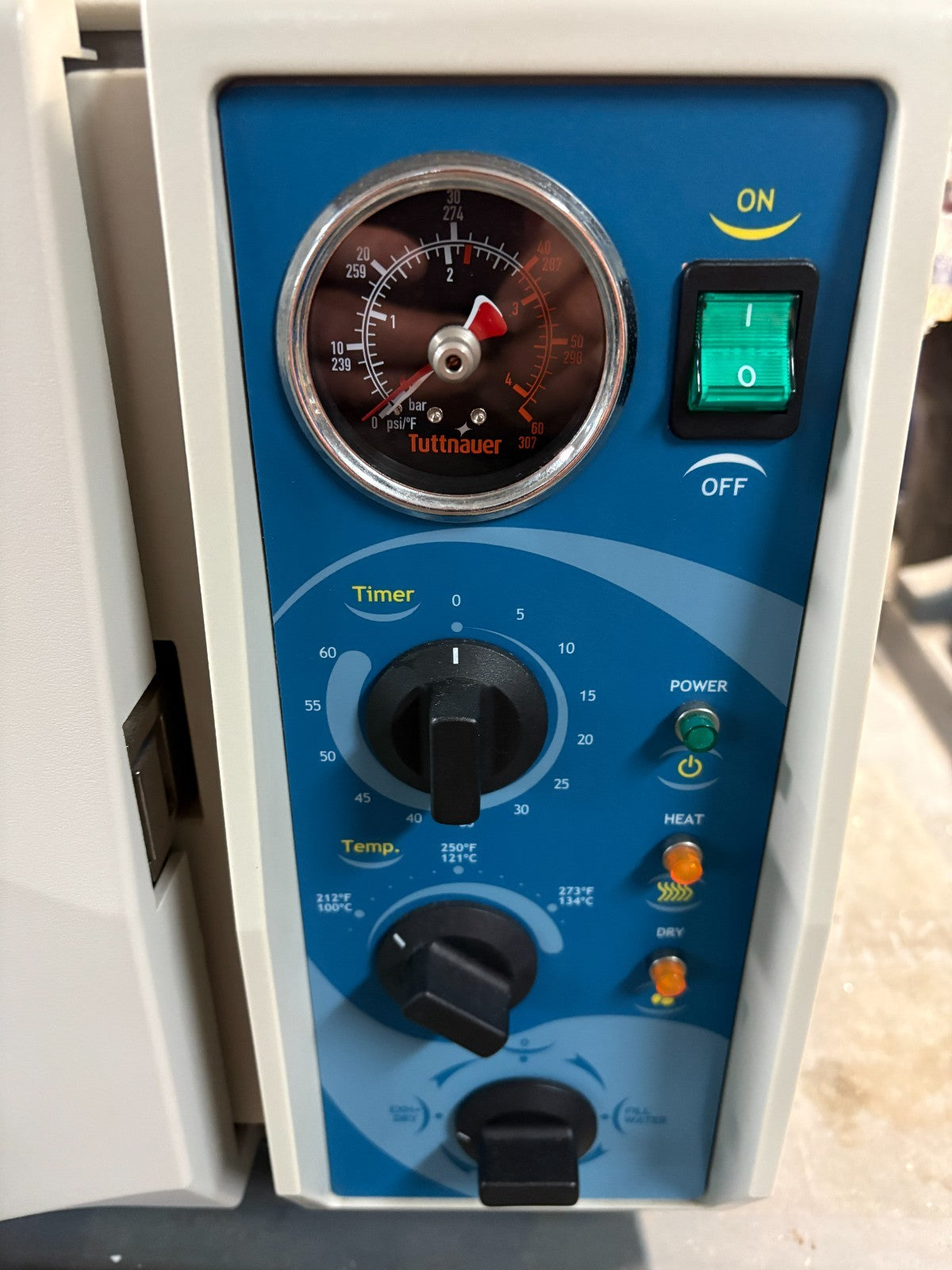 TUTTNAUER AUTOCLAVE STEAM STERILIZER MODEL 2340M-B/L