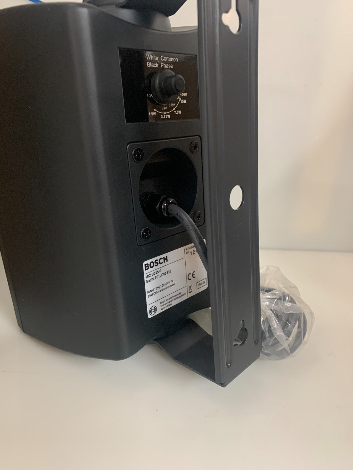 BOSCH BLACK SURFACE SPEAKER LB2-UC15D2
