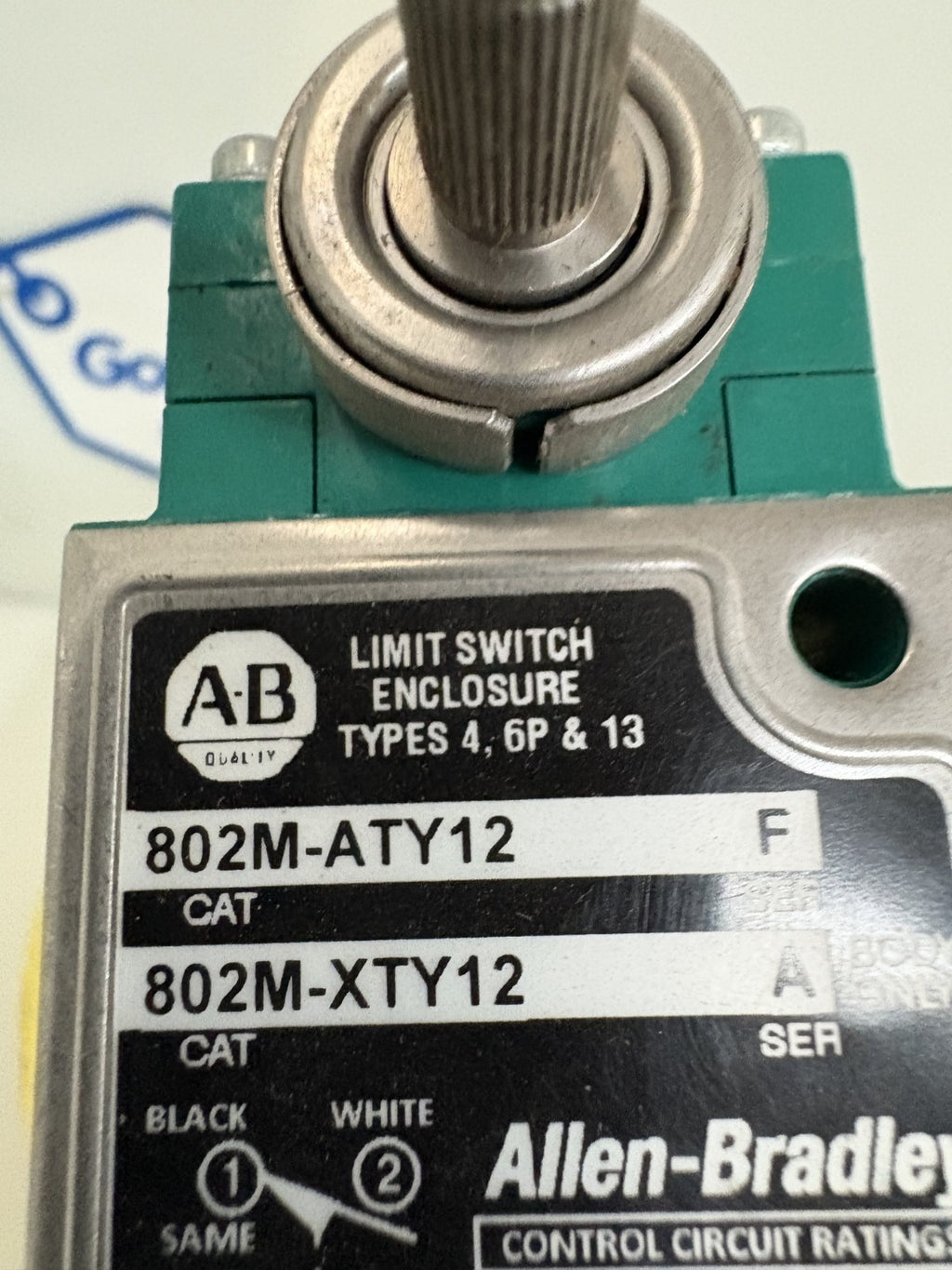ALLEN BRADLEY PREWIRED LIMIT SWITCH 802M-ATY12 F