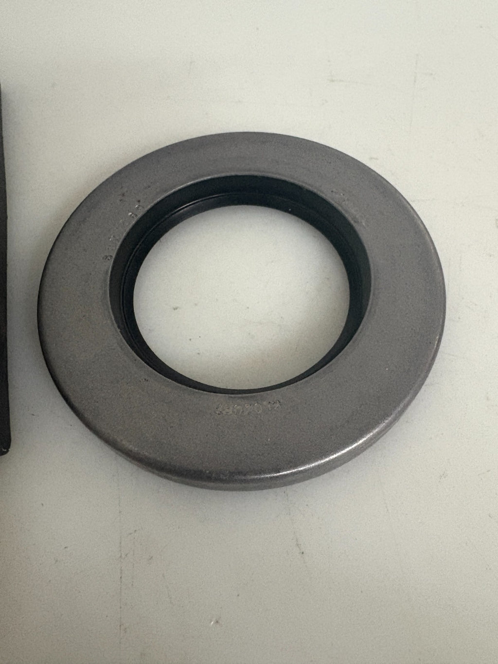 GARLOCK KLOZURE ISOLATOR BEARING SEAL 21158-10691