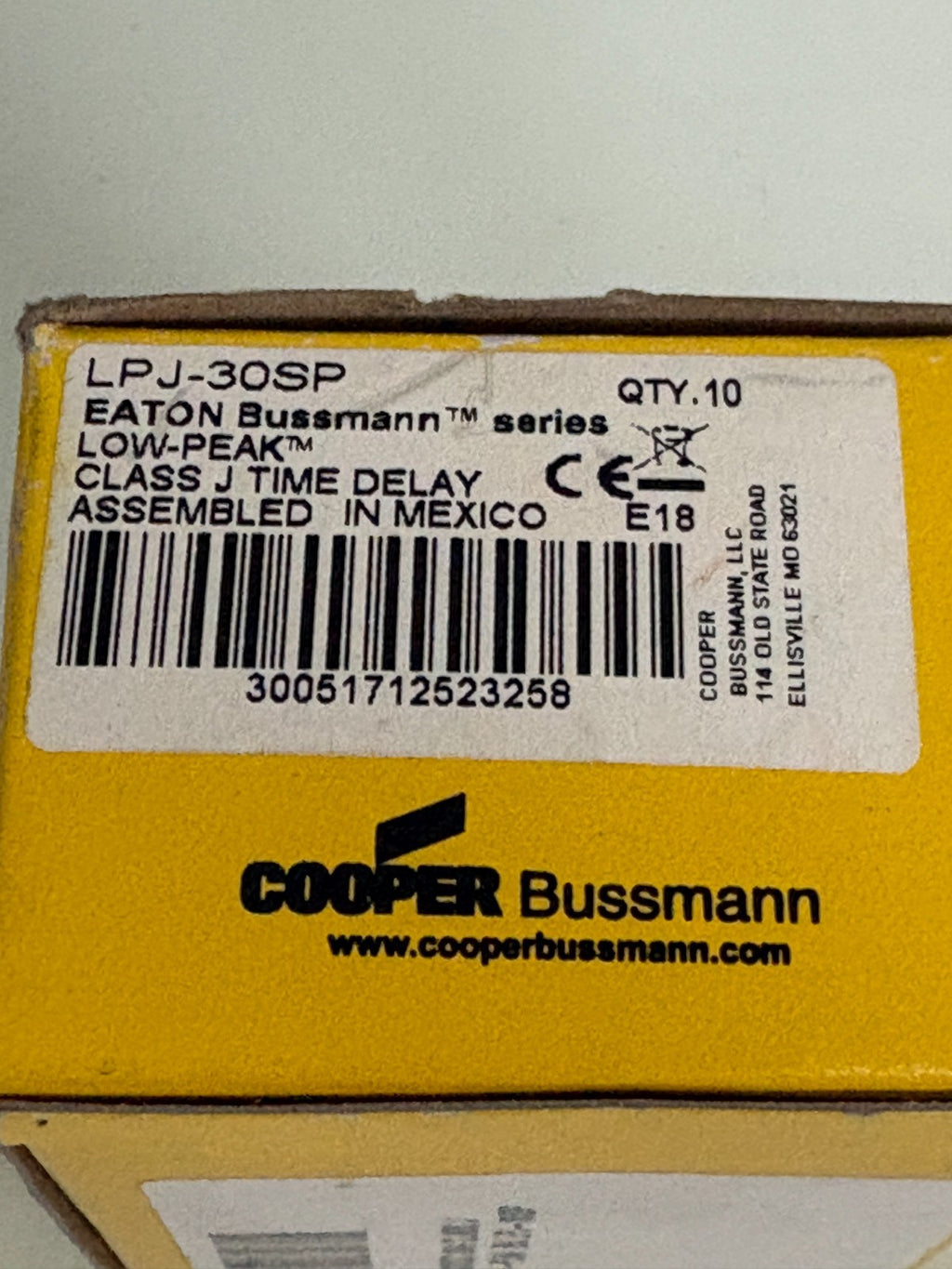 COOPER BUSSMAN LPJ-30SP FUSE LOW PEAK BOX OF 103