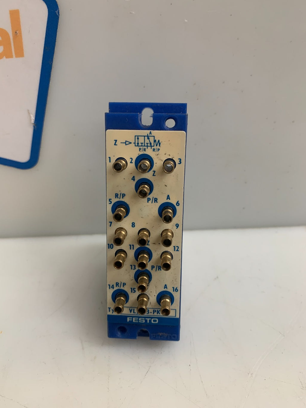 FESTO VL/0-3-PK-3 PNEUMATIC VALVE 10.852