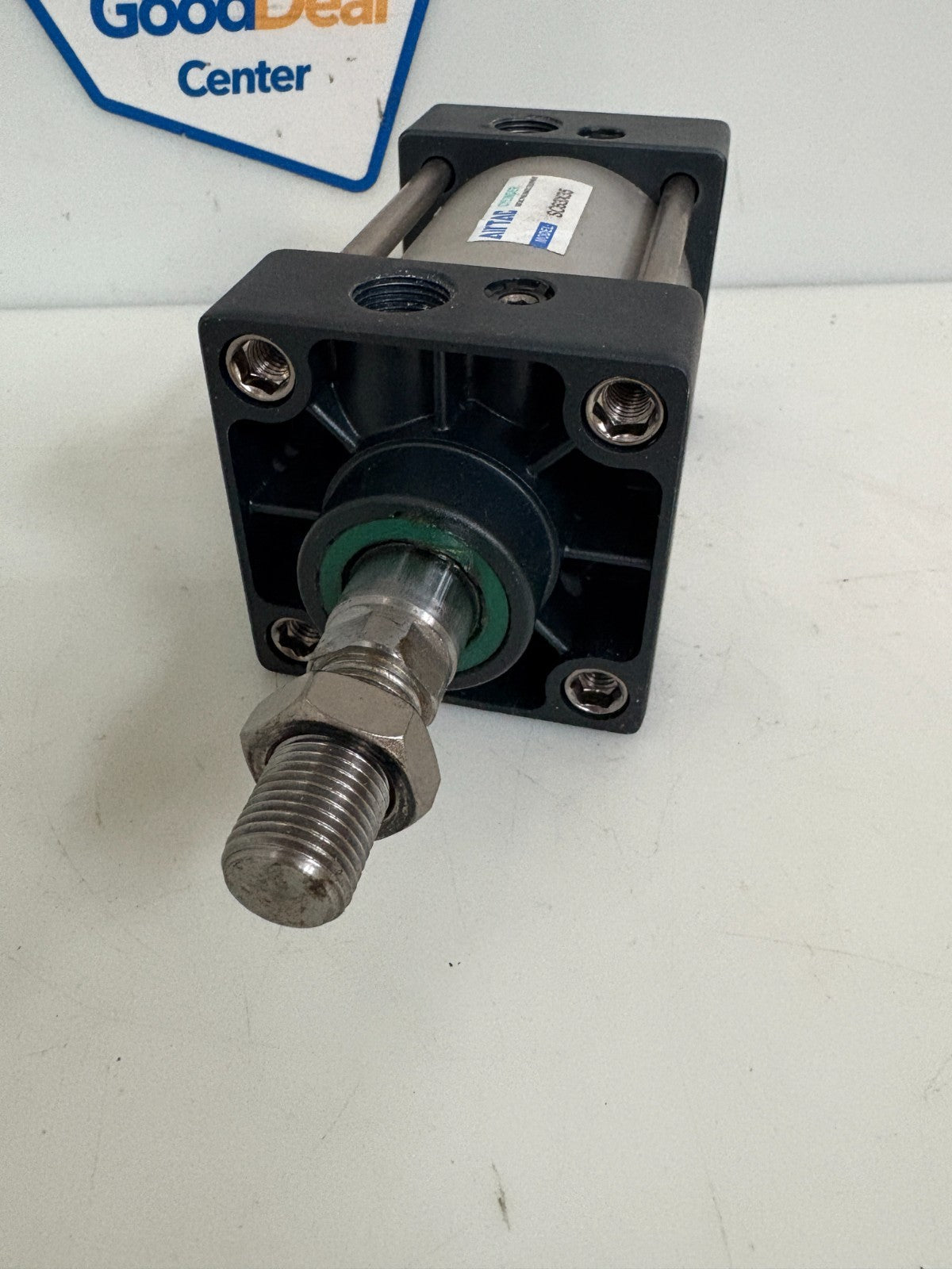 AIRTAC PNEUMATIC CYLINDER #SC63X352