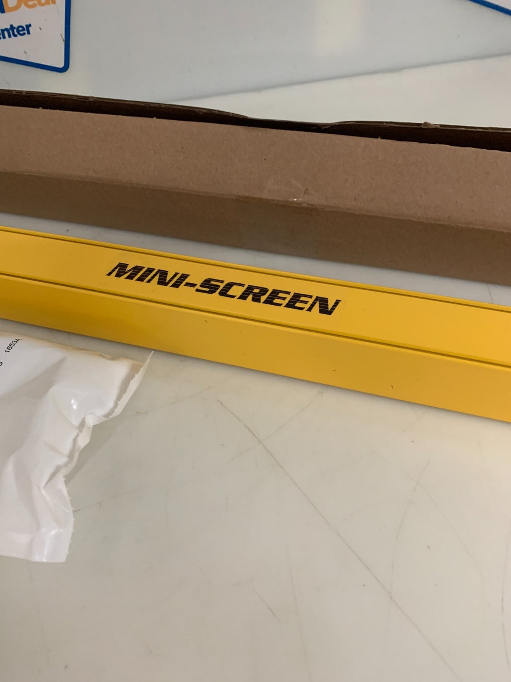BANNER MINI SCREEN RECEIVER MSXLR2424Y
