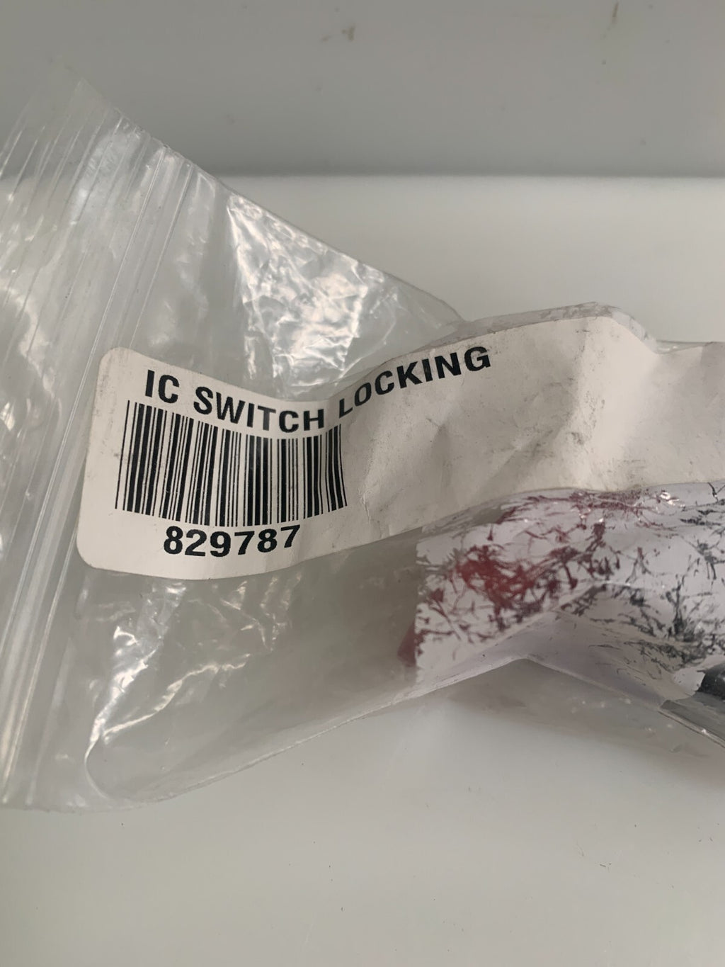 LOT OF 2 ROCKING 1C SWITCH LOCKING J-9301A