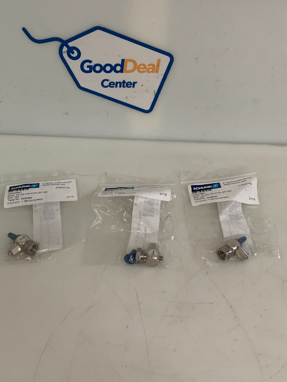 LOT OF 3 SCHUNK VALVE 30048851 MVK-15 3/2 -PR-FDA-SP-M5 ID3-15V