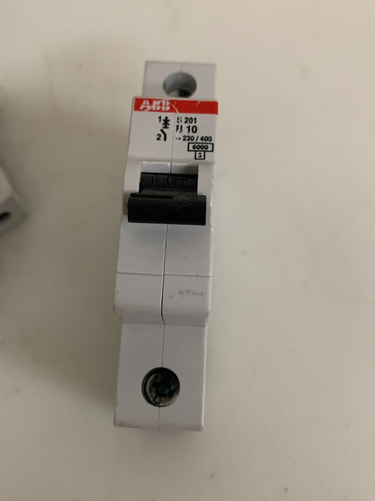 LOT OF 4  ABB CIRCUIT BREAKER S201-B10