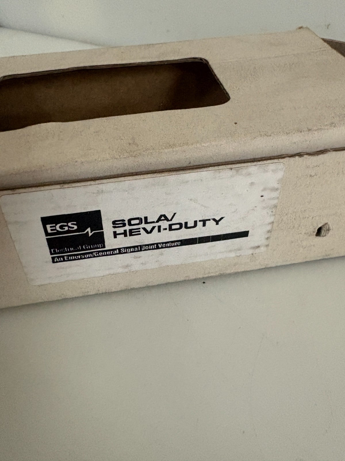 SOLA 48VDC POWER SUPPLY SCP30 S48-DN 2
