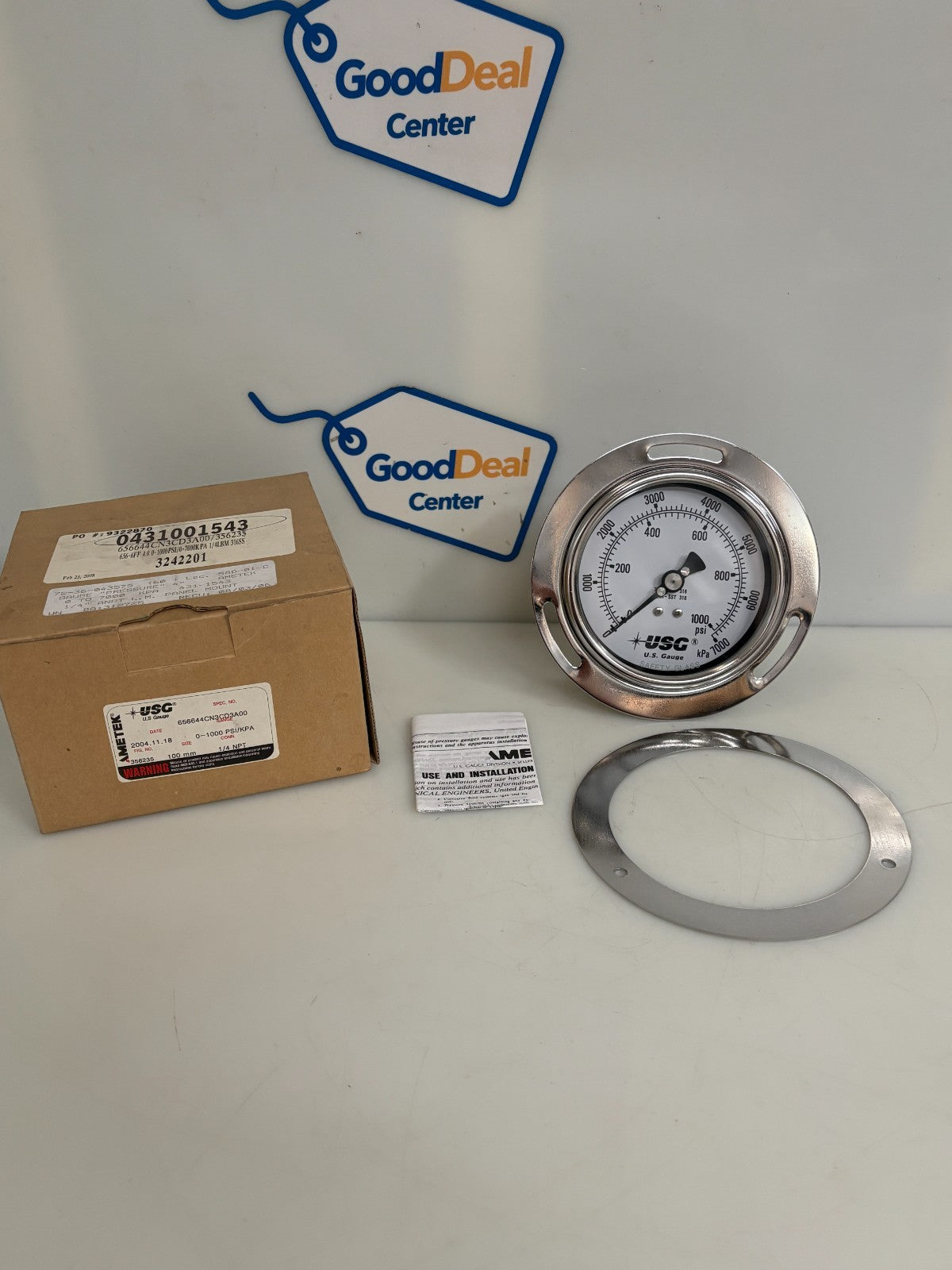 AMETEK USG PRESSURE GAUGE 0-1000PSI 1/4NPT 656644CN3CD3A000