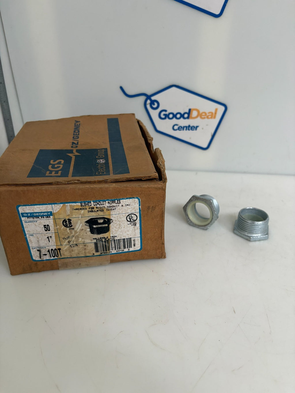LOT OF 34 0-Z GEDNEY 7-100 CONDUIT NIPPLE 1"