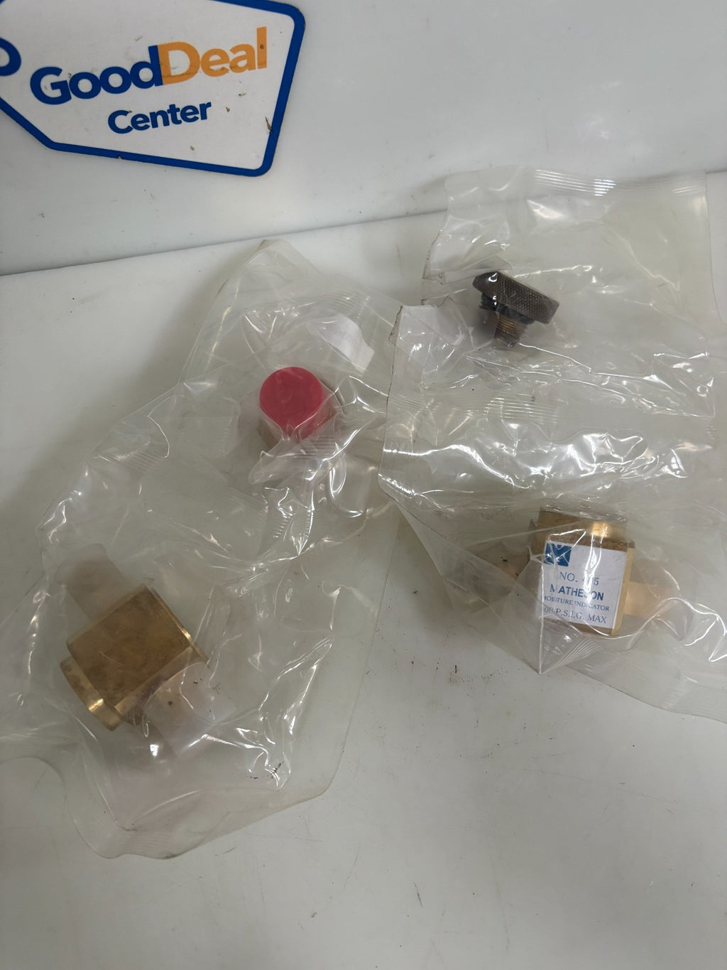 LOT OF 2 MATHESON TRI GAS MOISTURE INDICATOR #465 MIND-0001-XX