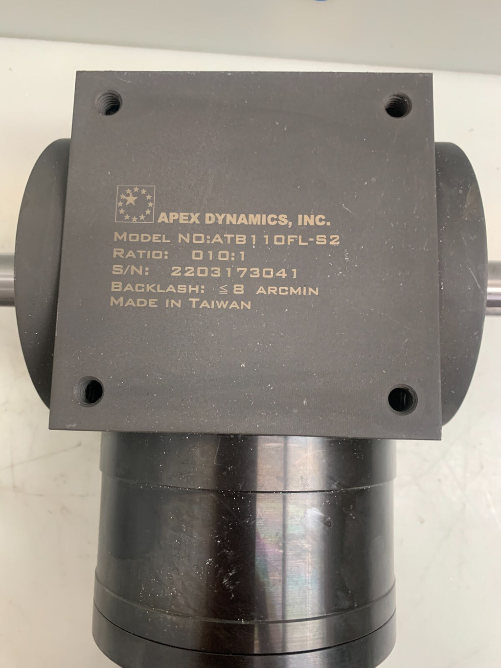APEX DYNAMICS ATB110FL-S2   Gear Head Motor