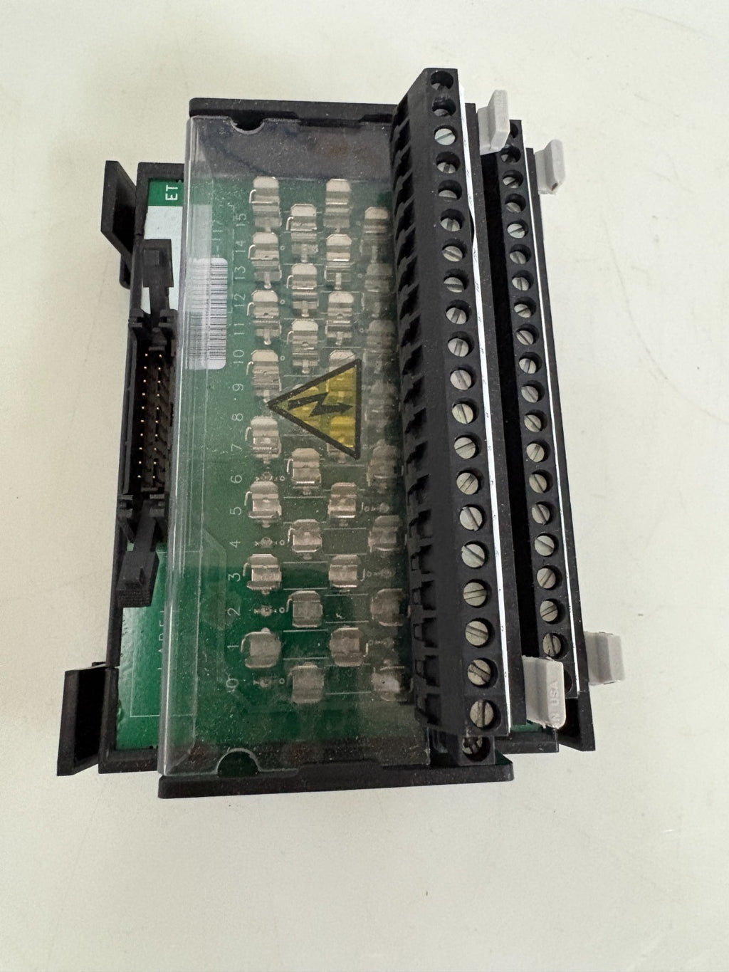 ALLEN BRADLEY FUSABLE INTERFACE MODULE 1492-RIFM20F-F24A-21