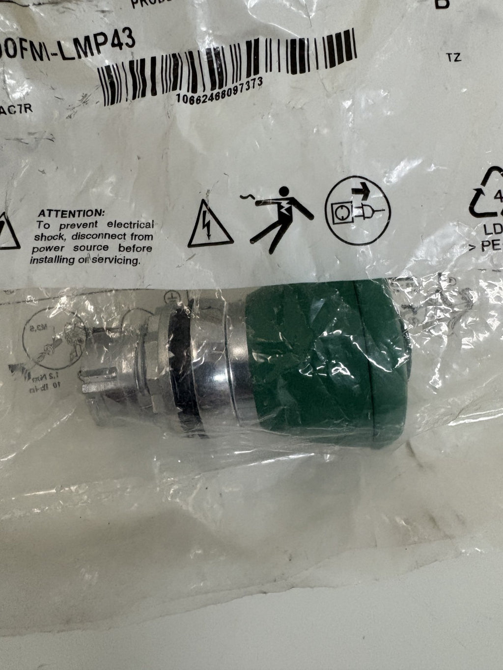 ALLEN BRADLEY ILLUMINATED 40MM GREEN PUSH/PULL BUTTON P 86111-20-750F