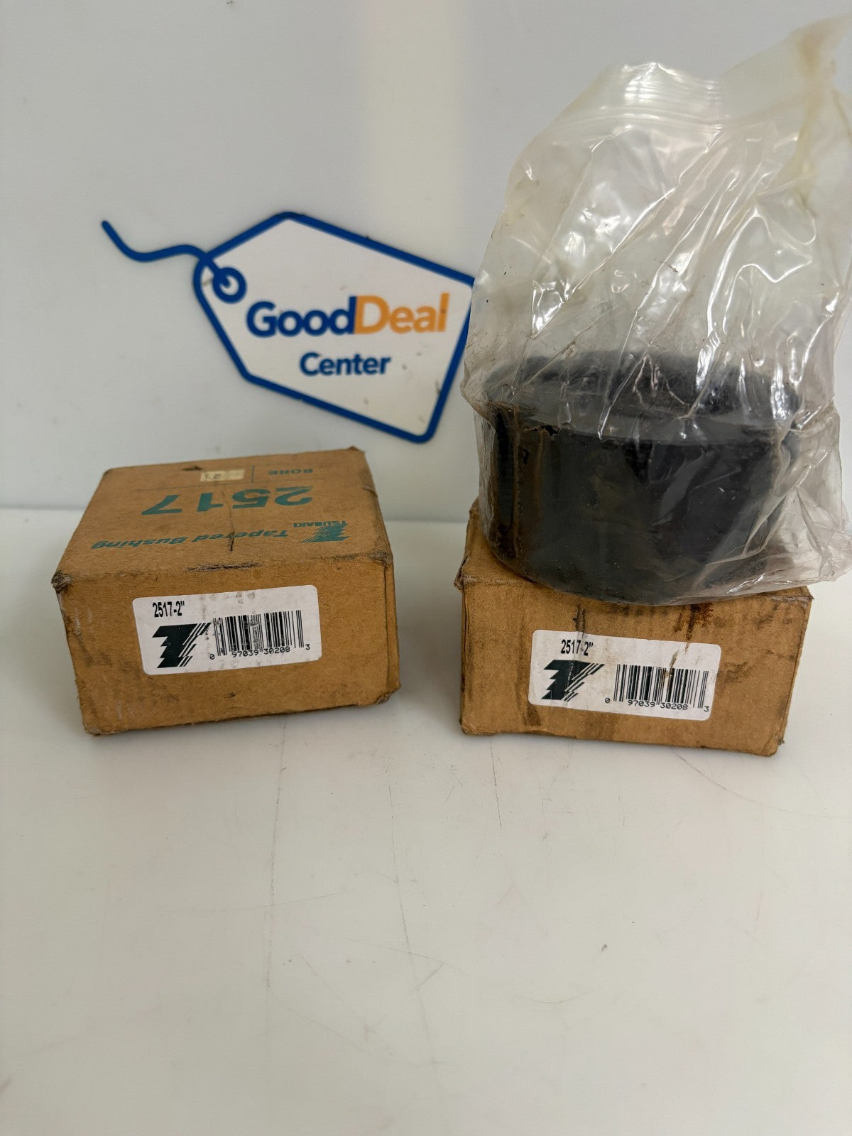 LOT OF 2 TSUBAKI TAPERED TAPER LOCK BUSHING 2517-2"0