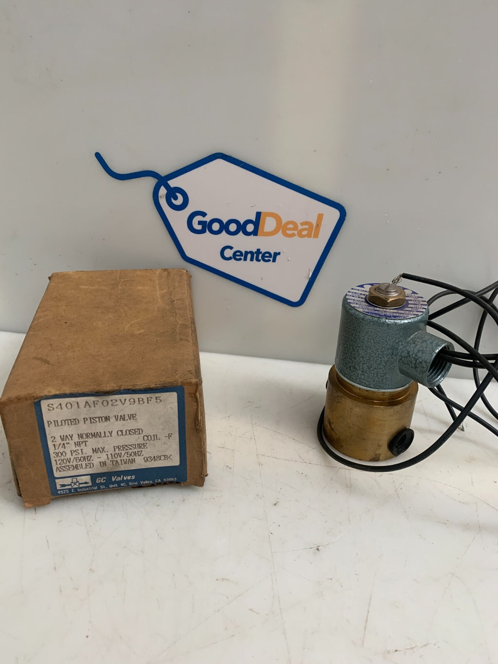GC VALVES S401AF02V9BF5  Solenoid Valve  1/4''0