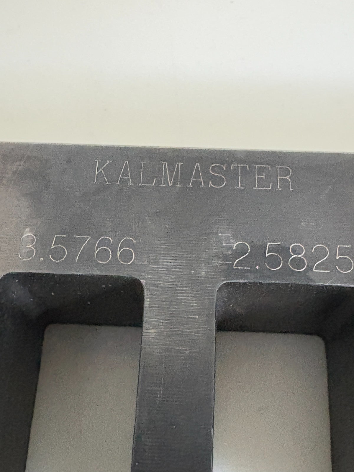 MIKEMASTER KALMASTER CALIPER MASTER .5838 TO 5.5853 IN BASE