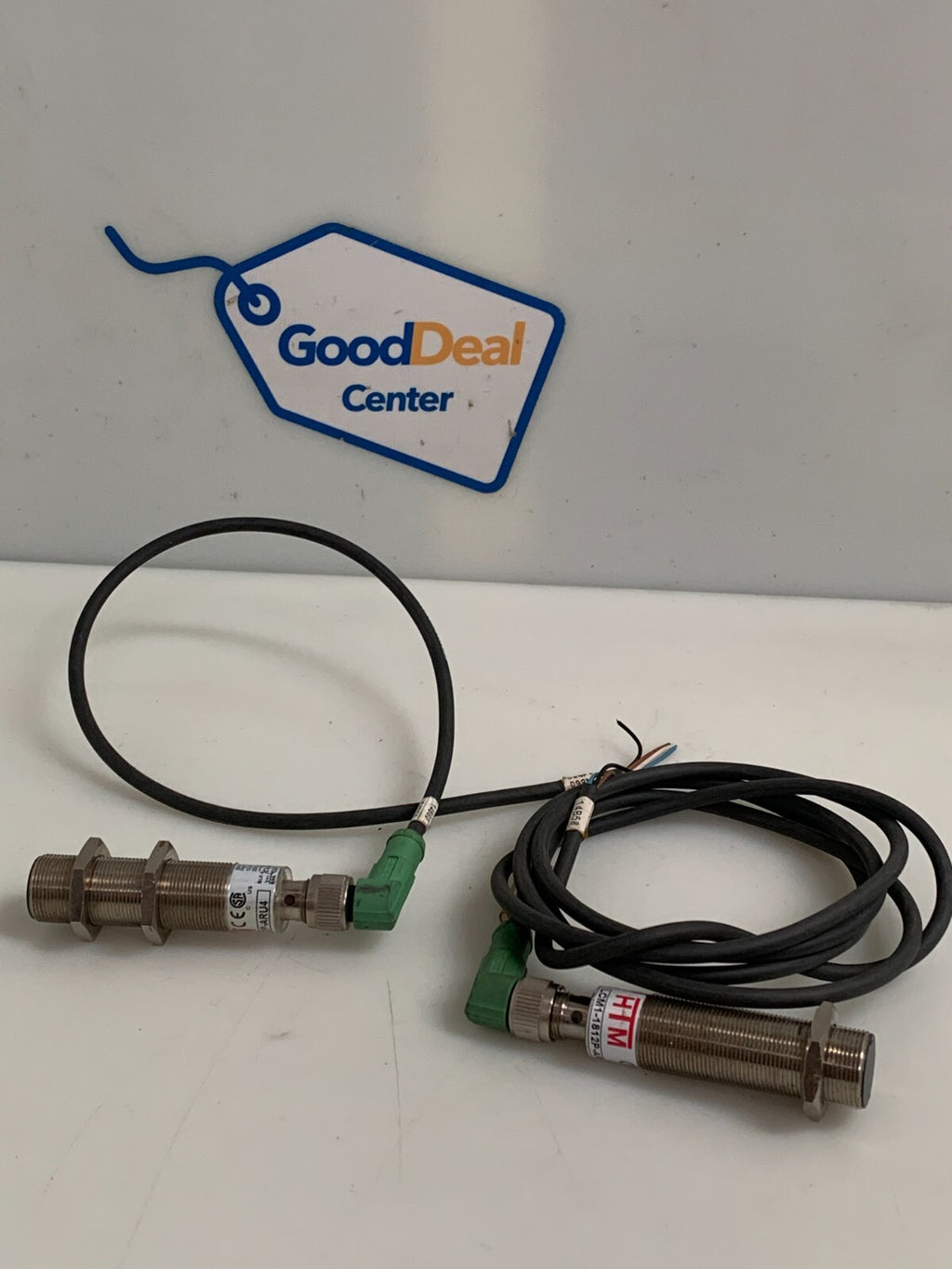 LOT OF 2 HTM PROXIMITY SENSOR LCM1-1812P-ARU4