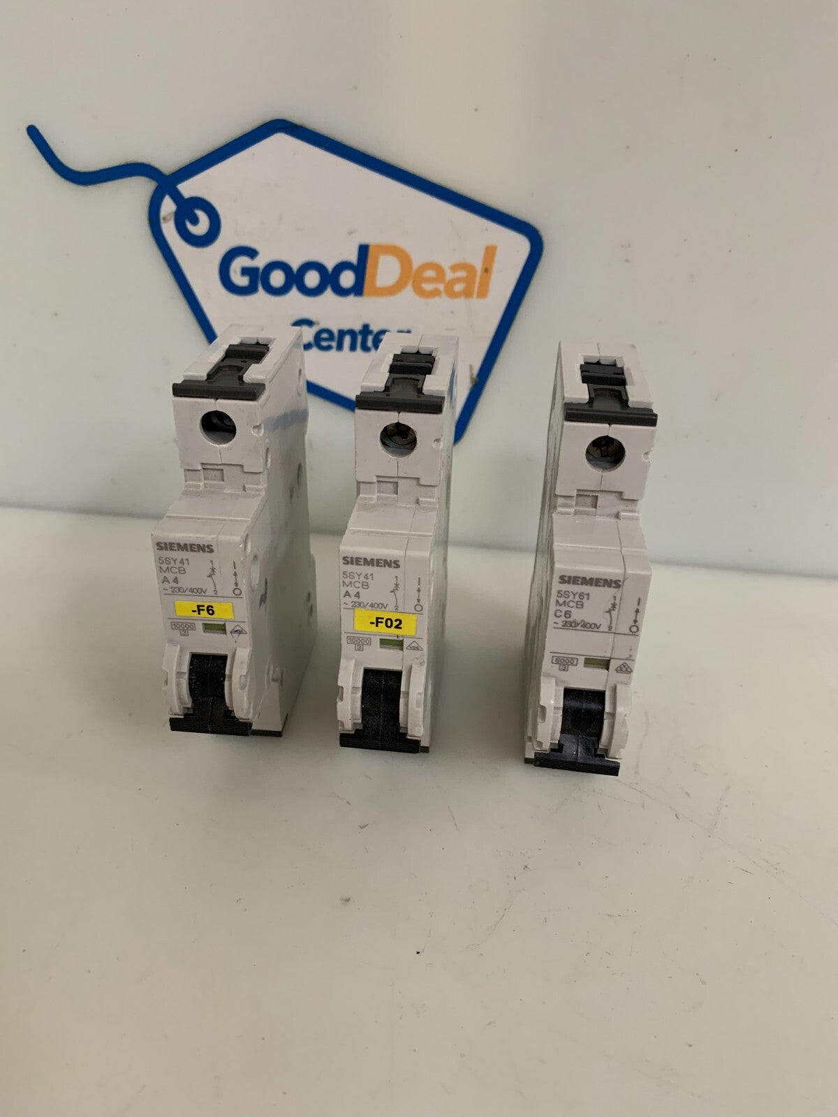 SIEMENS CIRCUIT BREAKER 2X5SY41MCBA4 1X5SY61MCBC6  MIX LOT OF 3