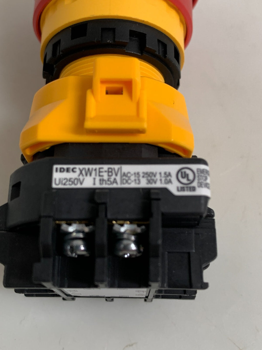 IDEC PANEL MOUNT SWITCH XW1E-BX413 MR