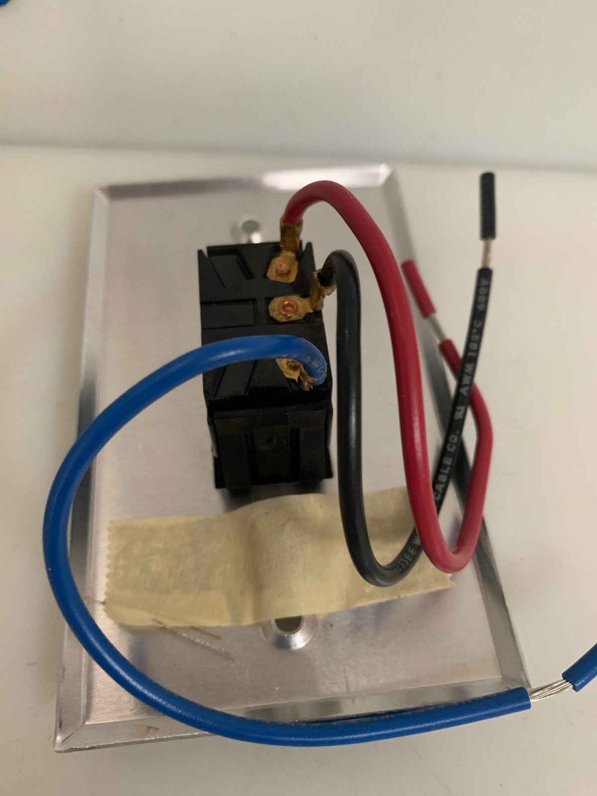 DRAPER RETRACTABLE SCREEN SWITCH SS-1R