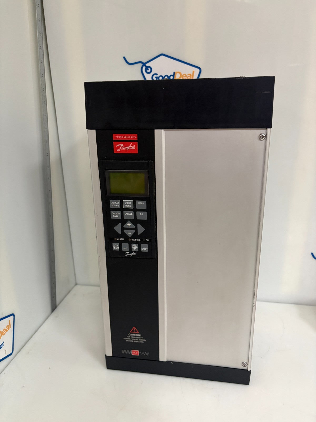 DANFOSS VLT SERVO DRIVE 5004 P T5 C54 ST R0 DL0