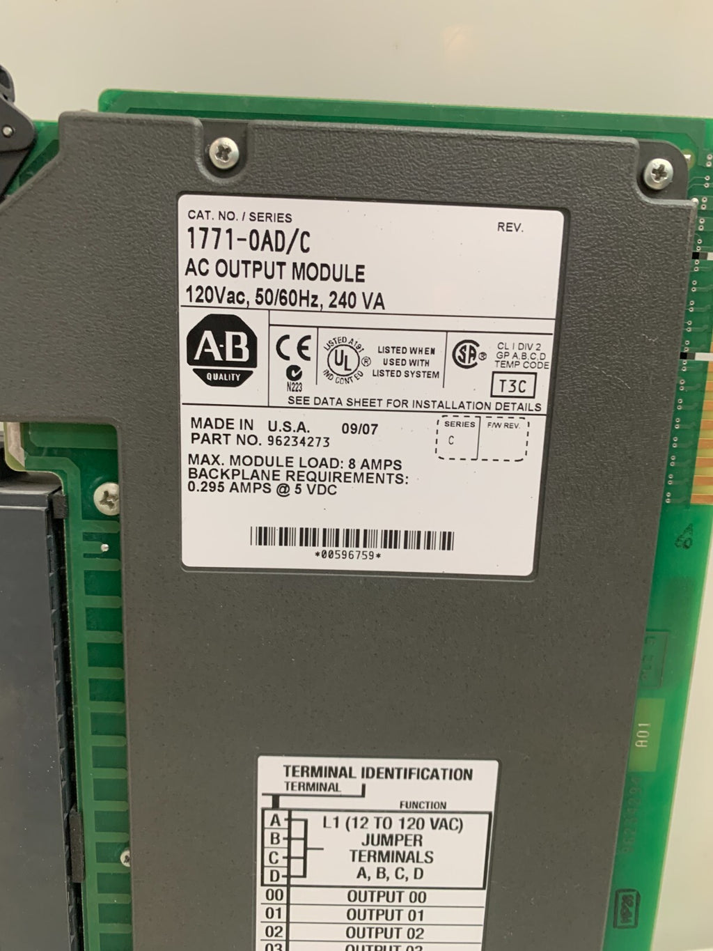 ALLEN BRADLEY 1771-0AD/C  AC Output Module1