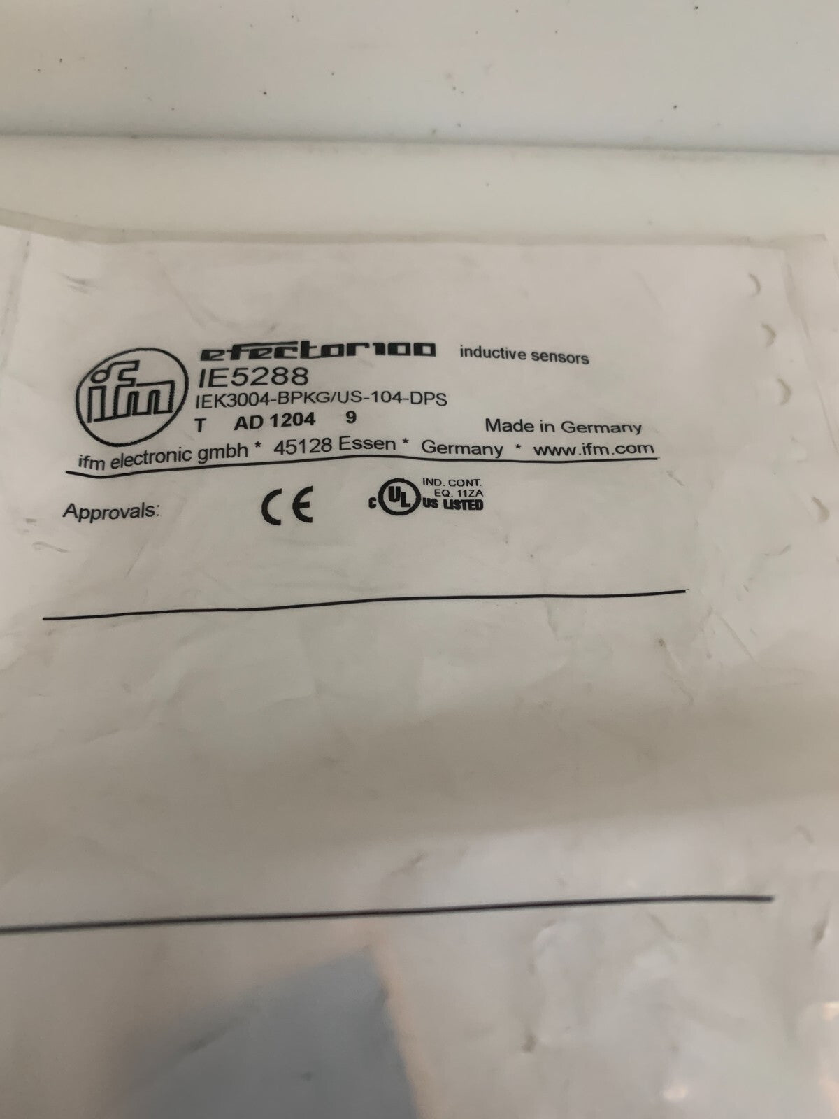 LOT OF 5  IFM EFECTOR 100 INDUCTIVE SENSOR IE 5288  IEK3004-BPKG/US-1OU-DPS