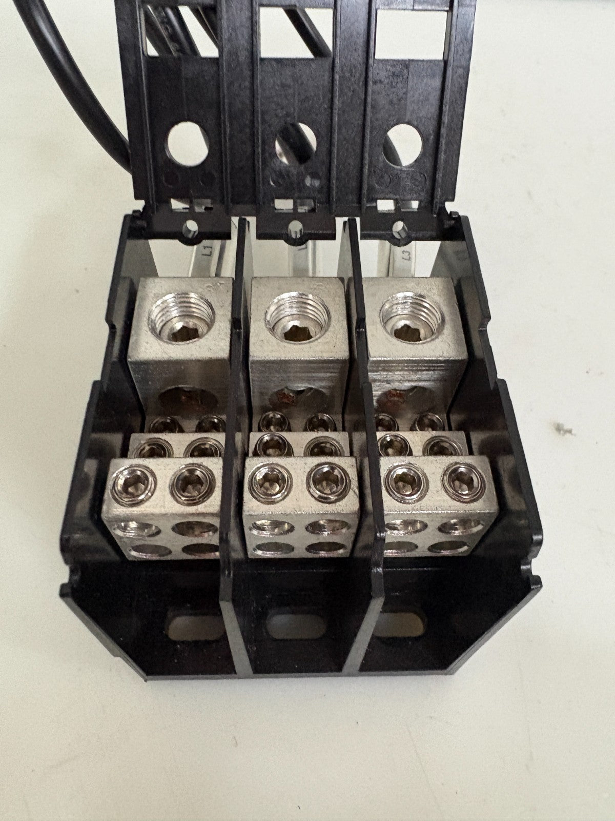 LITTLEFUSE POWER DISTRIBUTION BLOCK LD2580-3DIN